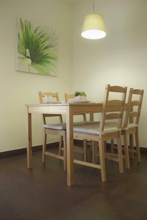 Apartamento Los Azahares إشبيلية المظهر الخارجي الصورة